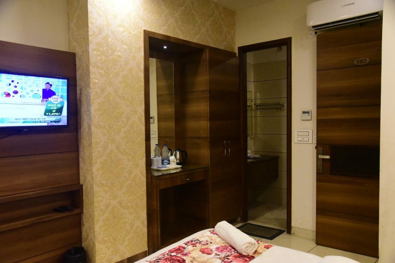 Hotel D S Inn Amritsar Extérieur photo