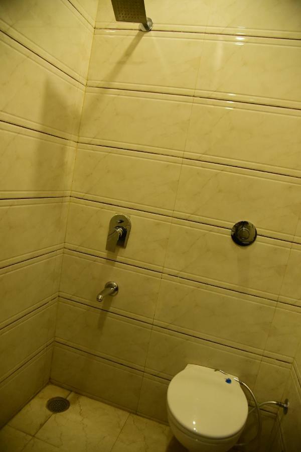 Hotel D S Inn Amritsar Extérieur photo